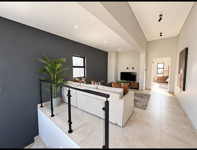 4 BEDROOM FREEHOLD FOR SALE IN FOUNTAINBROOK ESTATE